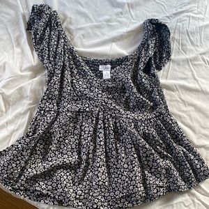 Black and white floral top